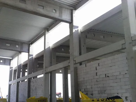 Constructie hala de productie trape auto si acoperisuri retractabile din sticla – Zimandu Nou – fotografie 3