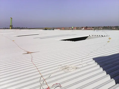 Constructie hala de productie trape auto si acoperisuri retractabile din sticla – Zimandu Nou – fotografie 18