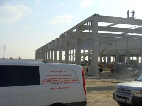 Constructie hala si montaj acoperis – Hala Schlumberger – fotografie 12