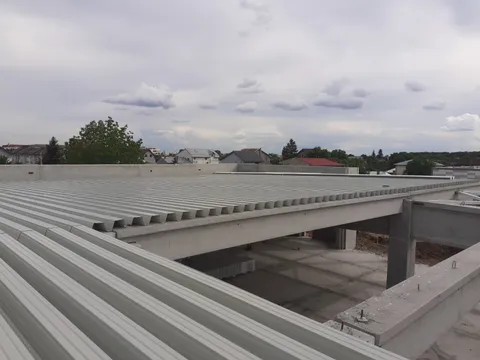Sistem complet hidroizolatie acoperis – Kaufland Straulesti – fotografie 9