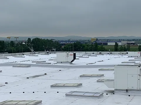 Inlocuire membrana acoperis Carrefour Ploiesti – fotografie 5