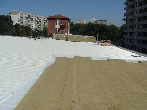 Lucrari hidroizolatii LIDL Iasi – fotografie 1
