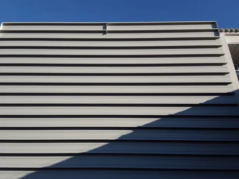 Montaj fațade ventilate – Hamilton Timișoara – fotografie 2