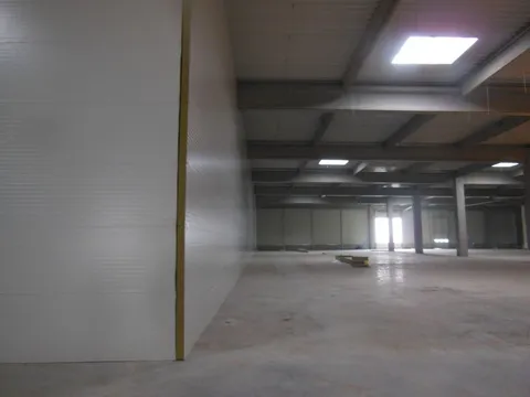 Montaj hala si hidroizolatie acoperis hala Bic West Park Ploiesti – fotografie 12