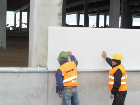 Montaj hala si hidroizolatie acoperis hala Bic West Park Ploiesti – fotografie 33