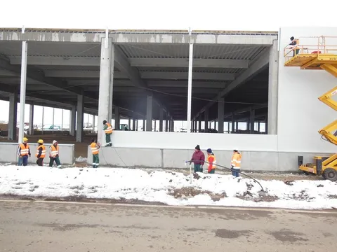 Montaj hala si hidroizolatie acoperis hala Bic West Park Ploiesti – fotografie 41