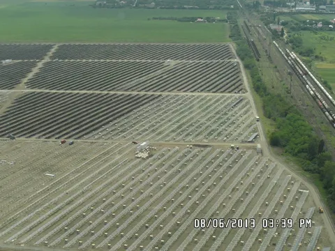 Montaj panouri fotovoltaice in cadrul West Park Ploiesti – fotografie 5