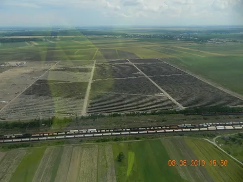 Montaj panouri fotovoltaice in cadrul West Park Ploiesti – fotografie 101