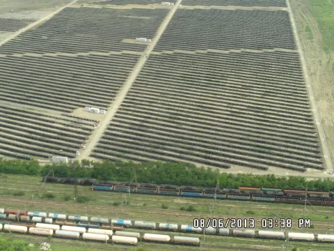 Montaj panouri fotovoltaice in cadrul West Park Ploiesti – fotografie 11