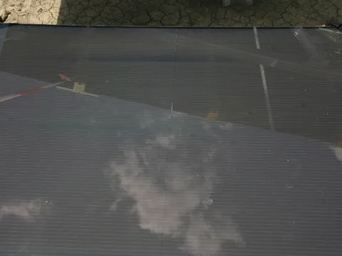 Montaj panouri fotovoltaice in cadrul West Park Ploiesti – fotografie 34