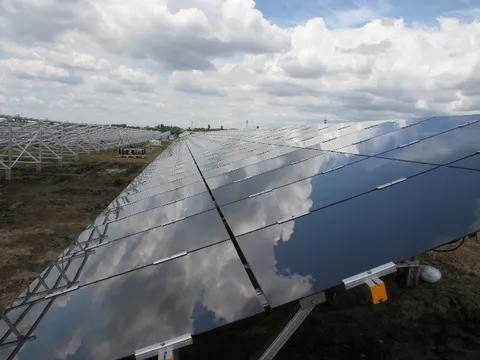Montaj panouri fotovoltaice in cadrul West Park Ploiesti – fotografie 64
