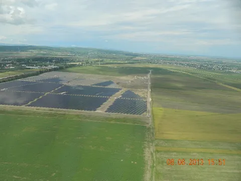 Montaj panouri fotovoltaice in cadrul West Park Ploiesti – fotografie 96