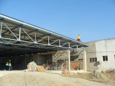 Montaj si hidroizolatie acoperis LIDL Bucuresti – fotografie 12