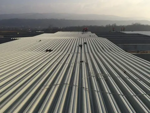 Montaj sistem de acoperis complet FAURECIA – WDP Ramnicu Valcea – fotografie 34