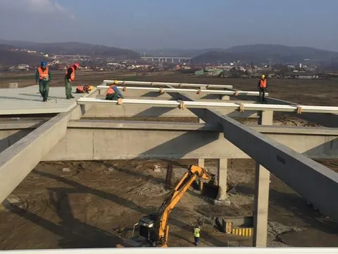 Montaj sistem de acoperis complet FAURECIA – WDP Ramnicu Valcea – fotografie 39