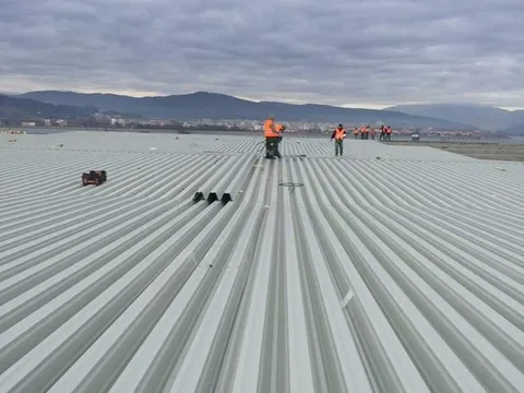 Montaj sistem de acoperis complet FAURECIA – WDP Ramnicu Valcea – fotografie 42