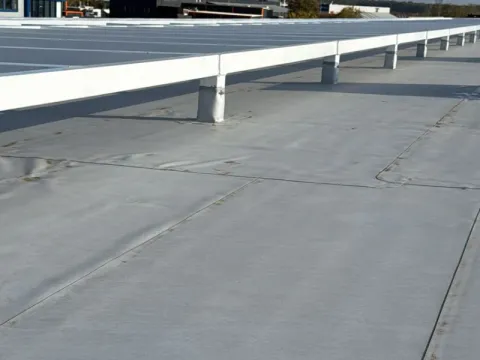 Refacere acoperiș TerraGaz Construct Otopeni – fotografie 4
