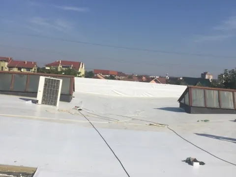Reparatie acoperis Hala Autonova Satu Mare – fotografie 19