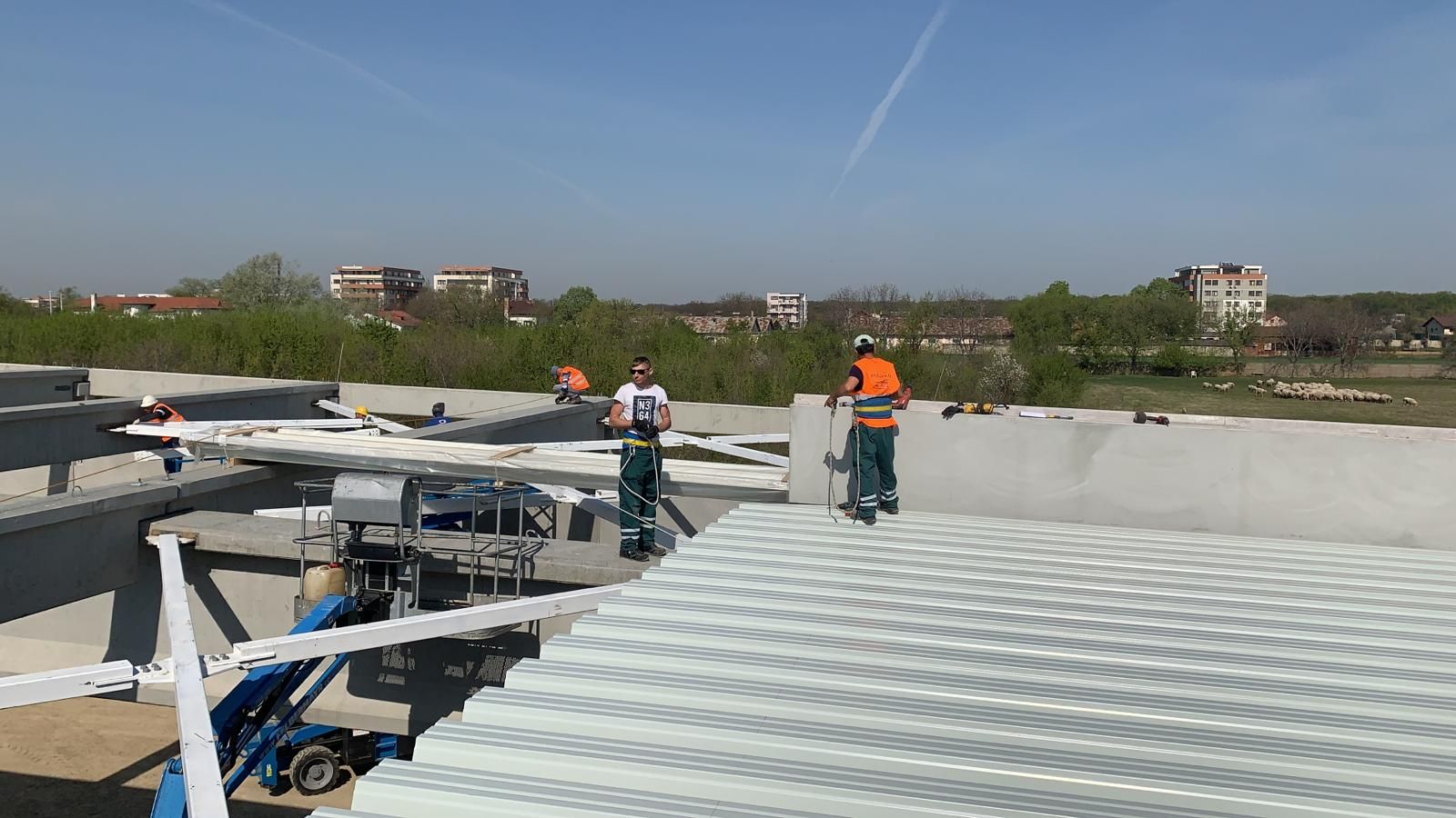 Sistem complet hidroizolatie acoperis – Kaufland Sisesti