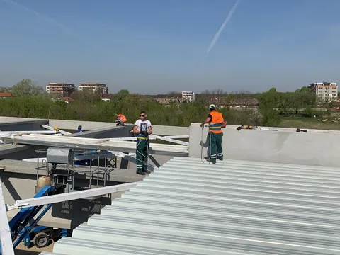 Sistem complet hidroizolatie acoperis – Kaufland Sisesti – fotografie 1