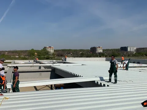 Sistem complet hidroizolatie acoperis – Kaufland Sisesti – fotografie 7